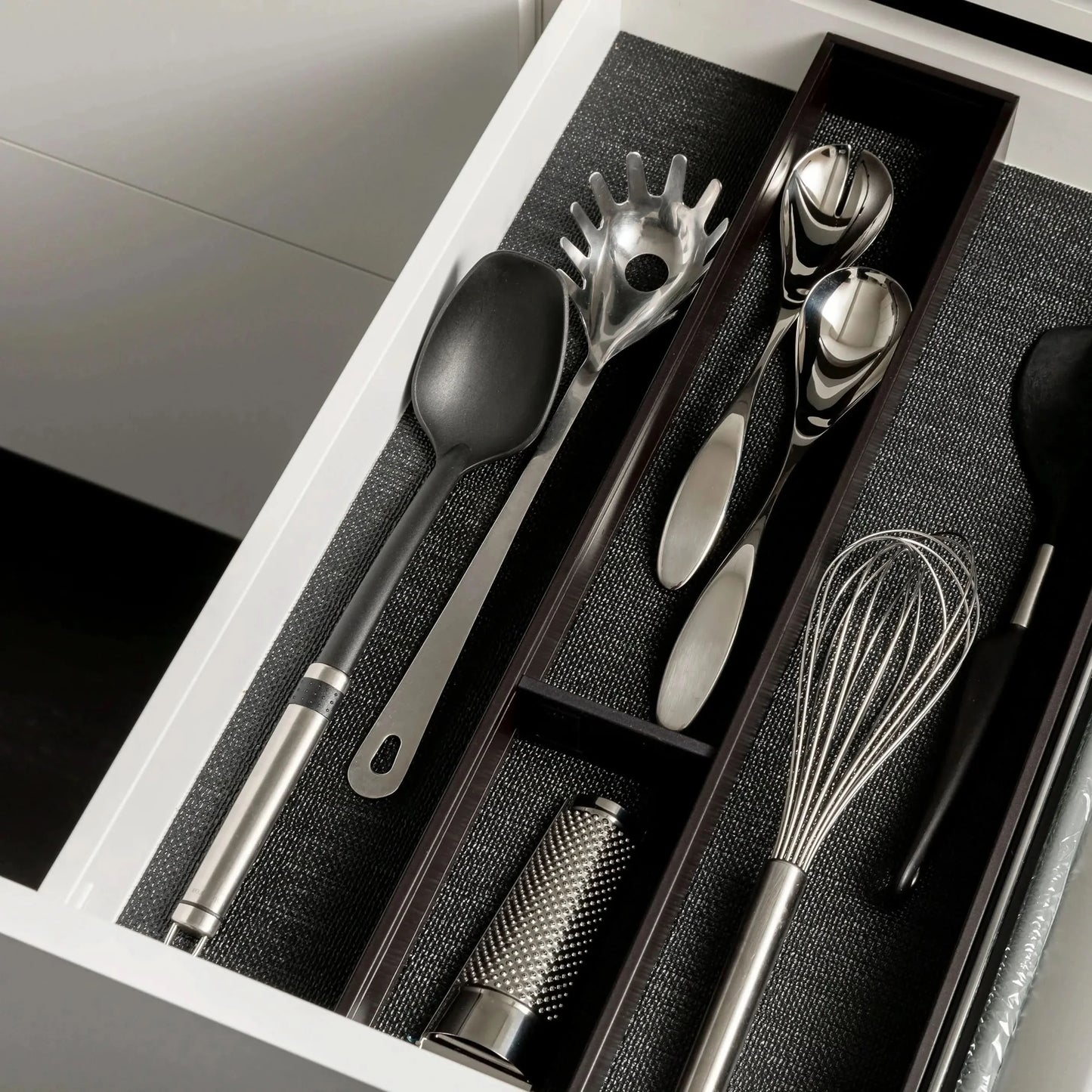 PLAINtrio Stahl. Bundle für Besteck & Küchenutensilien (50 cm)