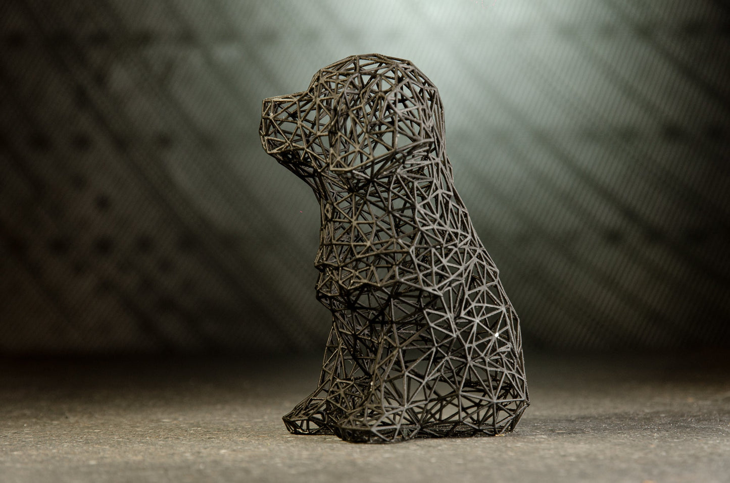 Welpe – Niedliche Wire Design-Skulptur